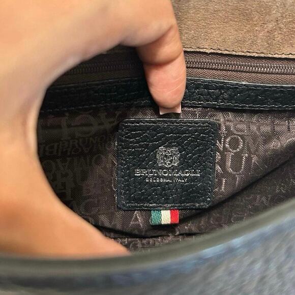 Bruno Magli Designer Italian Leather Crossbody Purse Bag - Picture 8 of 8